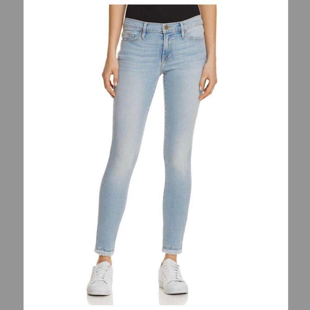FRAME - Le Skinny De Janine Crop in Jerome Wash